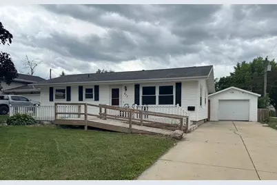 511 6th Street NE, Stewartville, MN 55976 - Photo 1