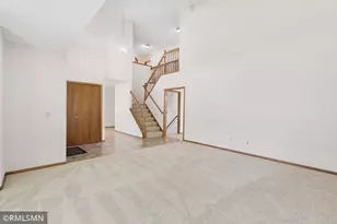 12930 Emmer Pl, Apple Valley, MN 55124 - Photo 3