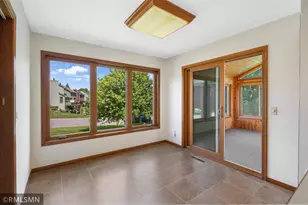 12930 Emmer Pl, Apple Valley, MN 55124 - Photo 11