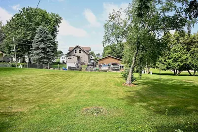 111 1st Street NE, Altura, MN 55910 - Photo 19