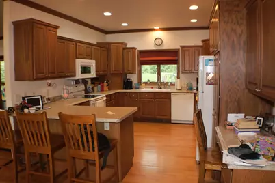 409 Fox Lake Avenue, Sherburn, MN 56171 - Photo 9