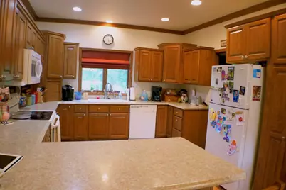 409 Fox Lake Avenue, Sherburn, MN 56171 - Photo 17