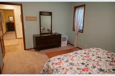 409 Fox Lake Avenue, Sherburn, MN 56171 - Photo 77