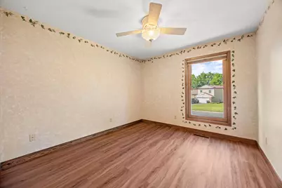 662 Pinewood Drive, Shoreview, MN 55126 - Photo 9