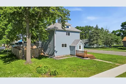 90 5th Avenue NW, Wells, MN 56097 - Photo 39