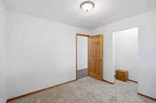 90 5th Ave NW, Wells, MN 56097 - Photo 31