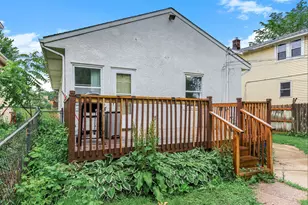 1745 7th St E, Saint Paul, MN 55106 - Photo 13