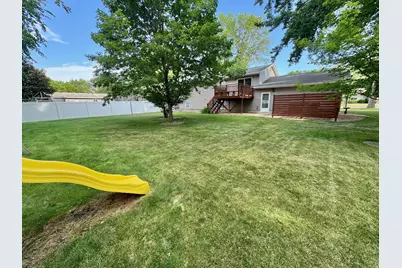 301 Southview Drive, Marshall, MN 56258 - Photo 21