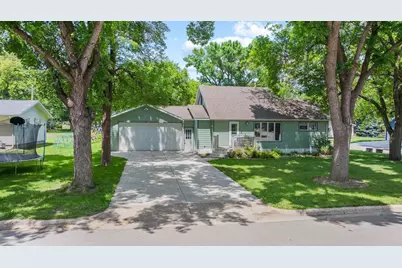 185 E Prairie Street, Cottonwood, MN 56229 - Photo 1