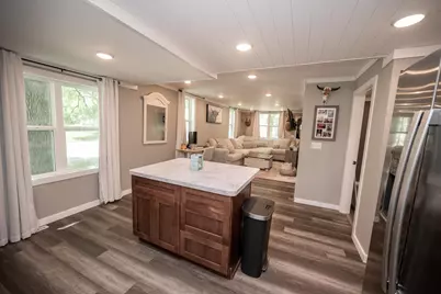 402 7th Street NE, Staples, MN 56479 - Photo 9