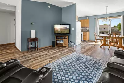 3126 32nd Street S, Moorhead, MN 56560 - Photo 5