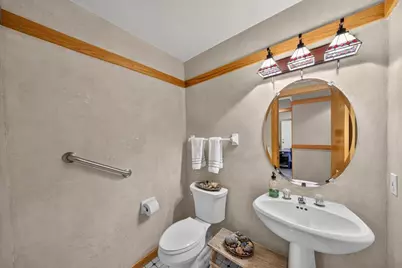 5185 Meadow Crossing Road SW, Rochester, MN 55902 - Photo 23