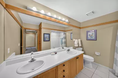 5185 Meadow Crossing Road SW, Rochester, MN 55902 - Photo 61