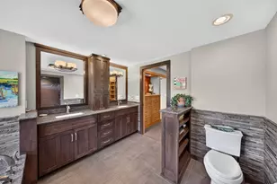 5185 Meadow Crossing Rd SW, Rochester, MN 55902 - Photo 31