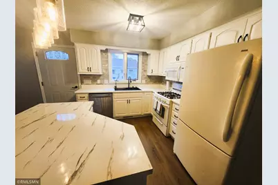 917 N Valley Street, New Ulm, MN 56073 - Photo 17