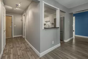 1700 Four Oaks Rd, Eagan, MN 55121 - Photo 7