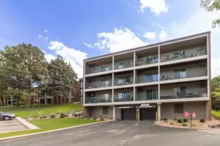 1700 Four Oaks Rd, Eagan, MN 55121 - Photo 1