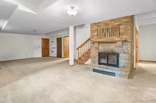 4512 Williston Rd, Minnetonka, MN 55345 - Photo 27
