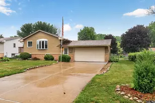 599 Westby Dr NE, Spring Lake Park, MN 55432 - Photo 25