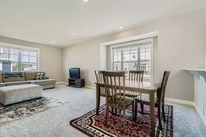 7582 38th Street N, Oakdale, MN 55128 - Photo 9