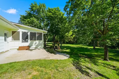 121 Hillcrest Drive, Belle Plaine, MN 56011 - Photo 29