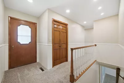 121 Hillcrest Drive, Belle Plaine, MN 56011 - Photo 7