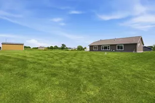 2752 9th Ave SE, Willmar, MN 56201 - Photo 43