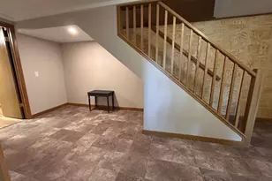 710 Lakeview Ave, North Mankato, MN 56003 - Photo 9