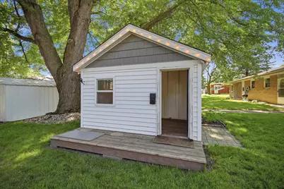 408 6th Avenue NE, Waseca, MN 56093 - Photo 37