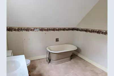 117 E Grant Street, Spring Valley, MN 55975 - Photo 5