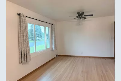 1325 8th Avenue N, Moorhead, MN 56560 - Photo 7