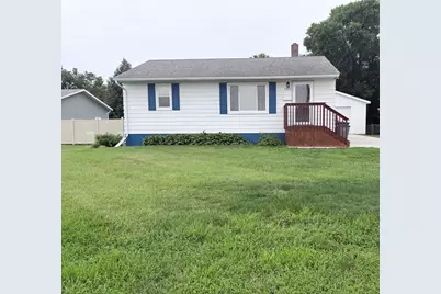 1325 8th Avenue N, Moorhead, MN 56560 - Photo 1