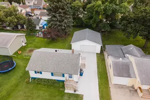 1325 8th Ave N, Moorhead, MN 56560 - Photo 5