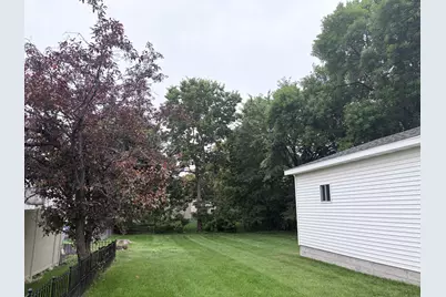 1325 8th Avenue N, Moorhead, MN 56560 - Photo 37