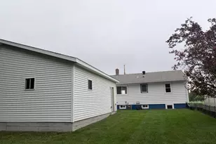 1325 8th Ave N, Moorhead, MN 56560 - Photo 35