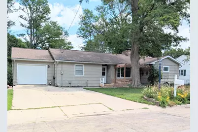 202 North Lane, Albert Lea, MN 56007 - Photo 1