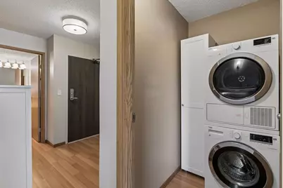 78 10th Street E #1610, Saint Paul, MN 55101 - Photo 17