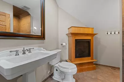 2418 5th Street SW, Rochester, MN 55902 - Photo 39