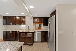 2418 5th St SW, Rochester, MN 55902 - Photo 9