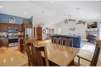 1102 28th Street SW, Austin, MN 55912 - Photo 11