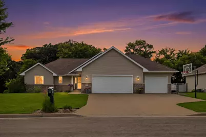 1102 28th Street SW, Austin, MN 55912 - Photo 1