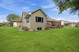 1102 28th St SW, Austin, MN 55912 - Photo 55