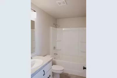 2507 37th Avenue S, Moorhead, MN 56560 - Photo 19