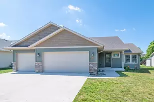 1180 Farmers Ln, Belle Plaine, MN 56011 - Photo 35