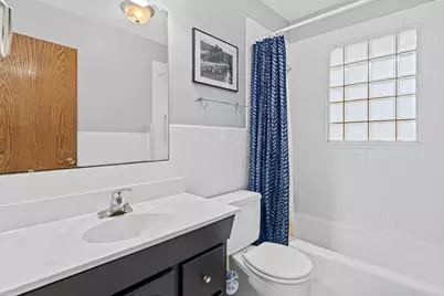 3236 N Indiana Avenue N, Robbinsdale, MN 55422 - Photo 21