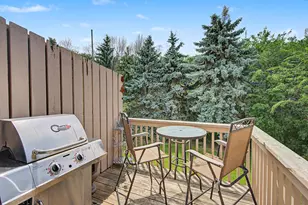 9211 Upland Ln N, Maple Grove, MN 55369 - Photo 7