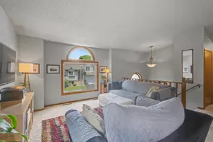9211 Upland Ln N, Maple Grove, MN 55369 - Photo 5