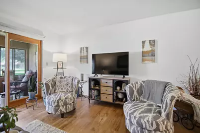1200 18th Avenue NW #105, Austin, MN 55912 - Photo 11