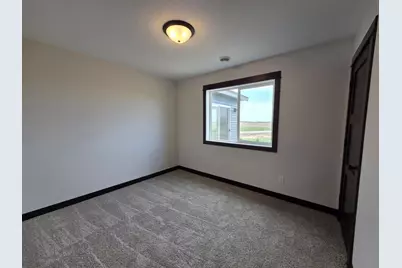 450 Stoneridge Lane NE, Owatonna, MN 55060 - Photo 9