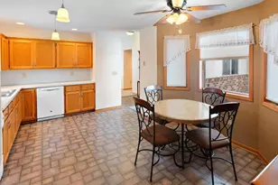 1928 Vierling Dr E, Shakopee, MN 55379 - Photo 7